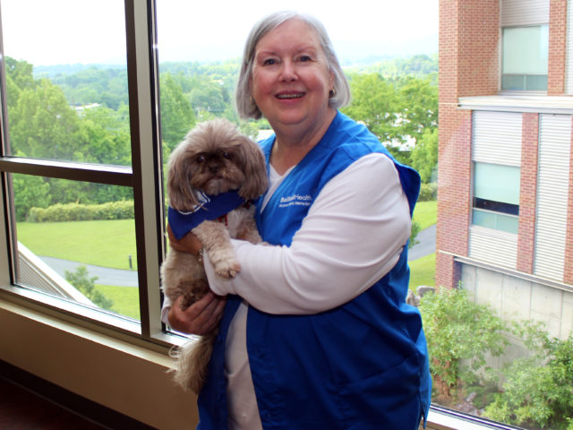 Servant’s Heart Award winner Marie Cope: Healing people through pet therapy